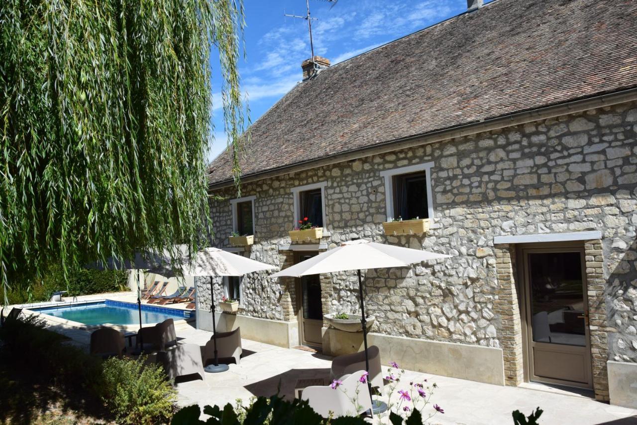 Bed and Breakfast Au Fil De L'O Bisseuil Exterior foto